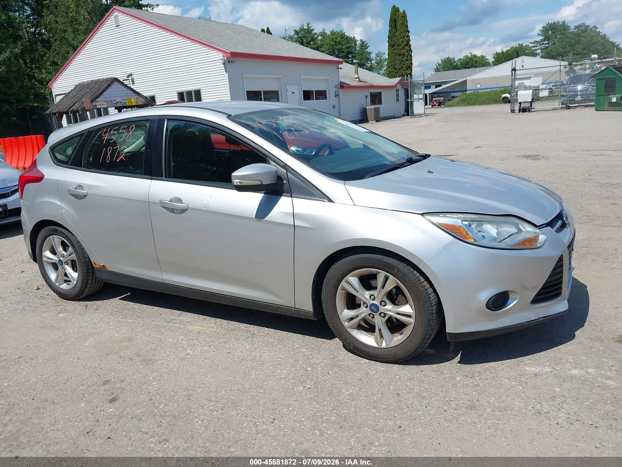 2014 Ford Focus Se Silver vin: 1FADP3K20EL243199