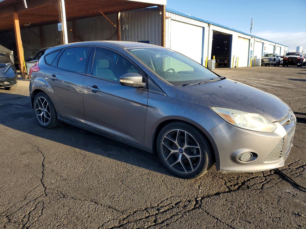 2014 Ford Focus Se Gray vin: 1FADP3K20EL281483
