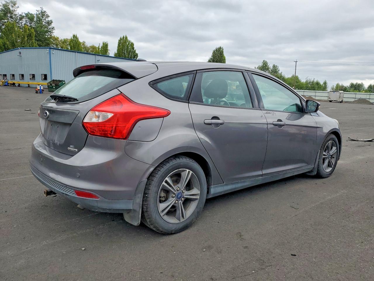 2014 Ford Focus Se Gray vin: 1FADP3K20EL290409