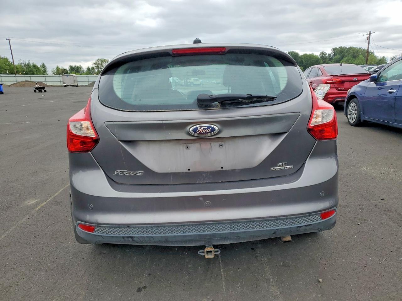 2014 Ford Focus Se Gray vin: 1FADP3K20EL290409