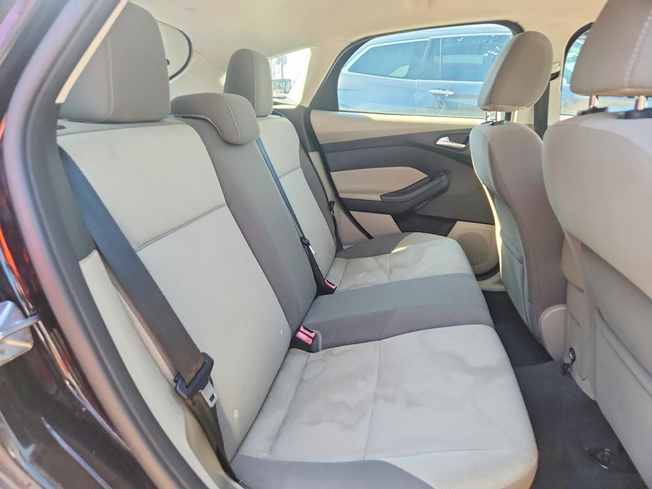 2014 Ford Focus Se Black vin: 1FADP3K20EL295156