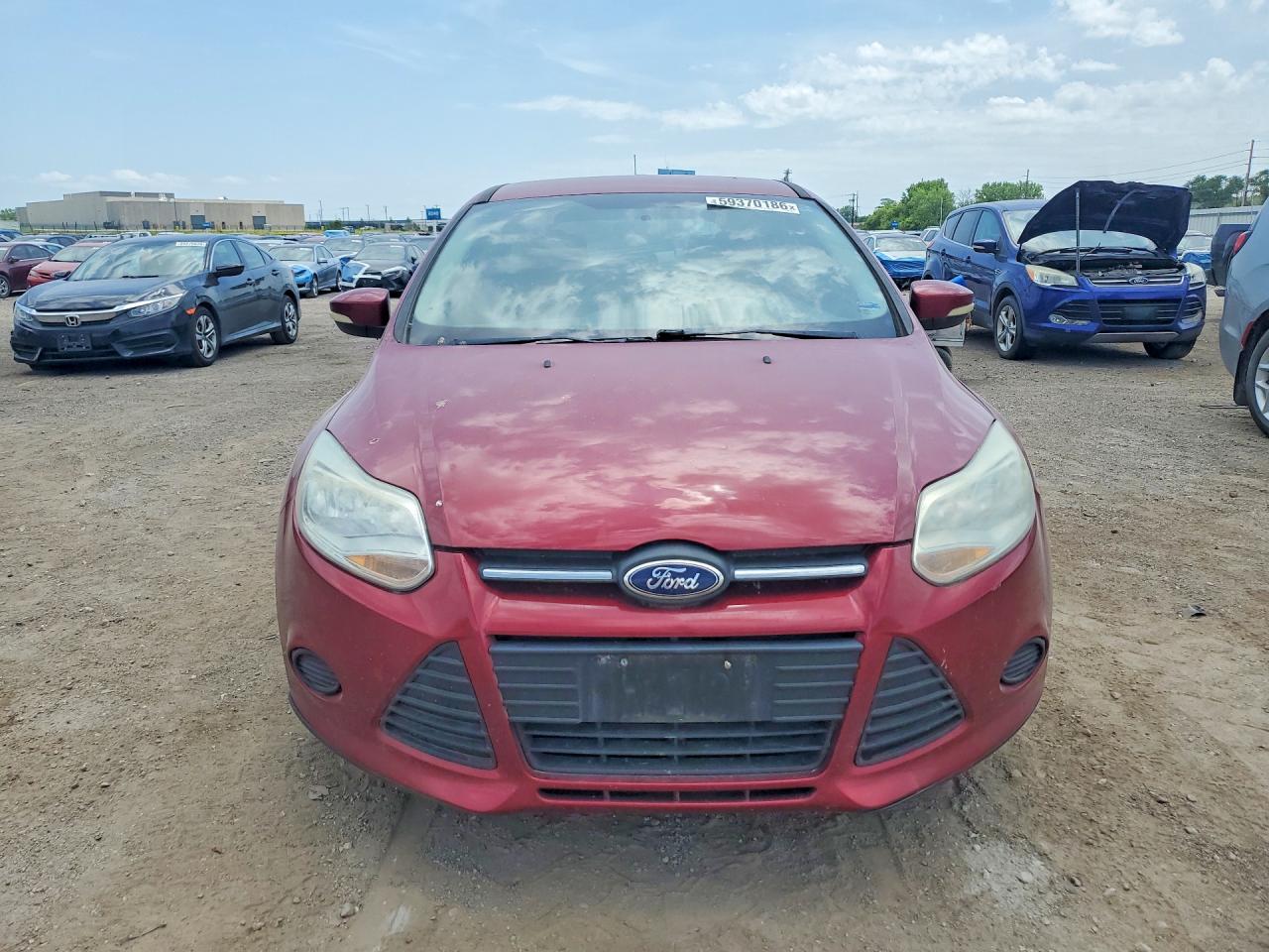 2014 Ford Focus Se Красный vin: 1FADP3K20EL350737