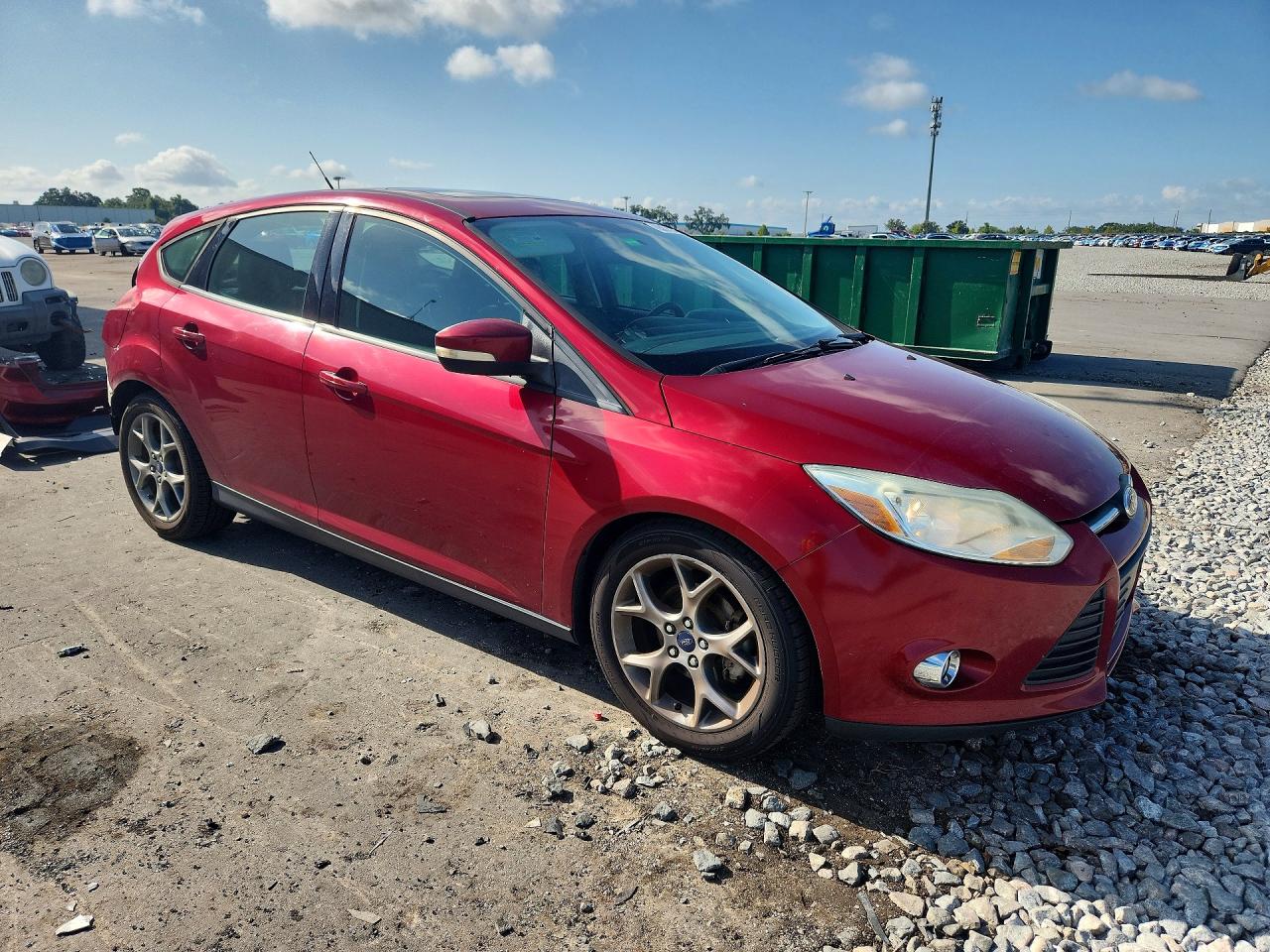 2014 Ford Focus Se Burgundy vin: 1FADP3K20EL363021