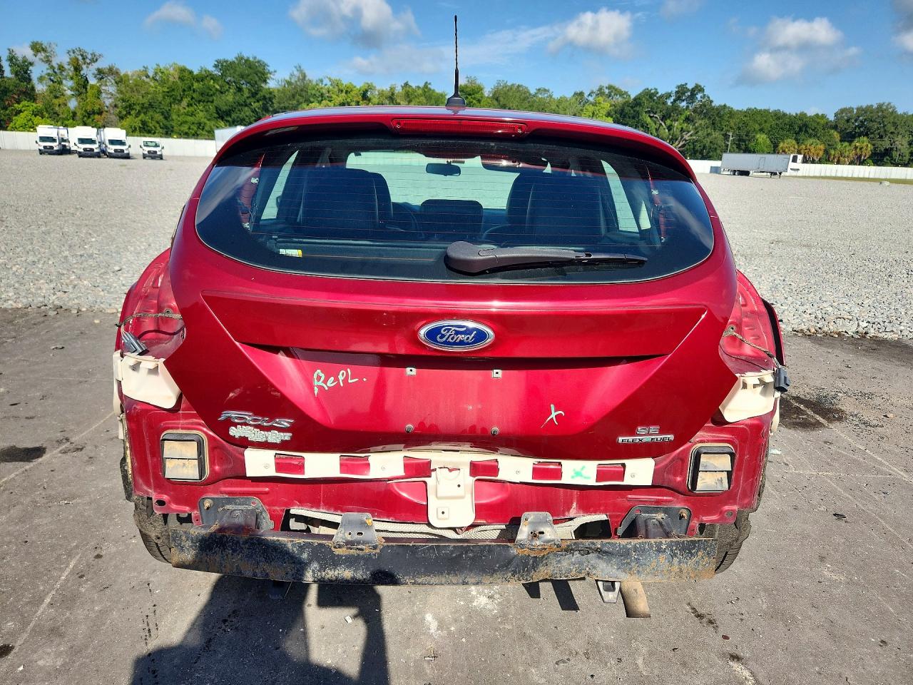 2014 Ford Focus Se Burgundy vin: 1FADP3K20EL363021