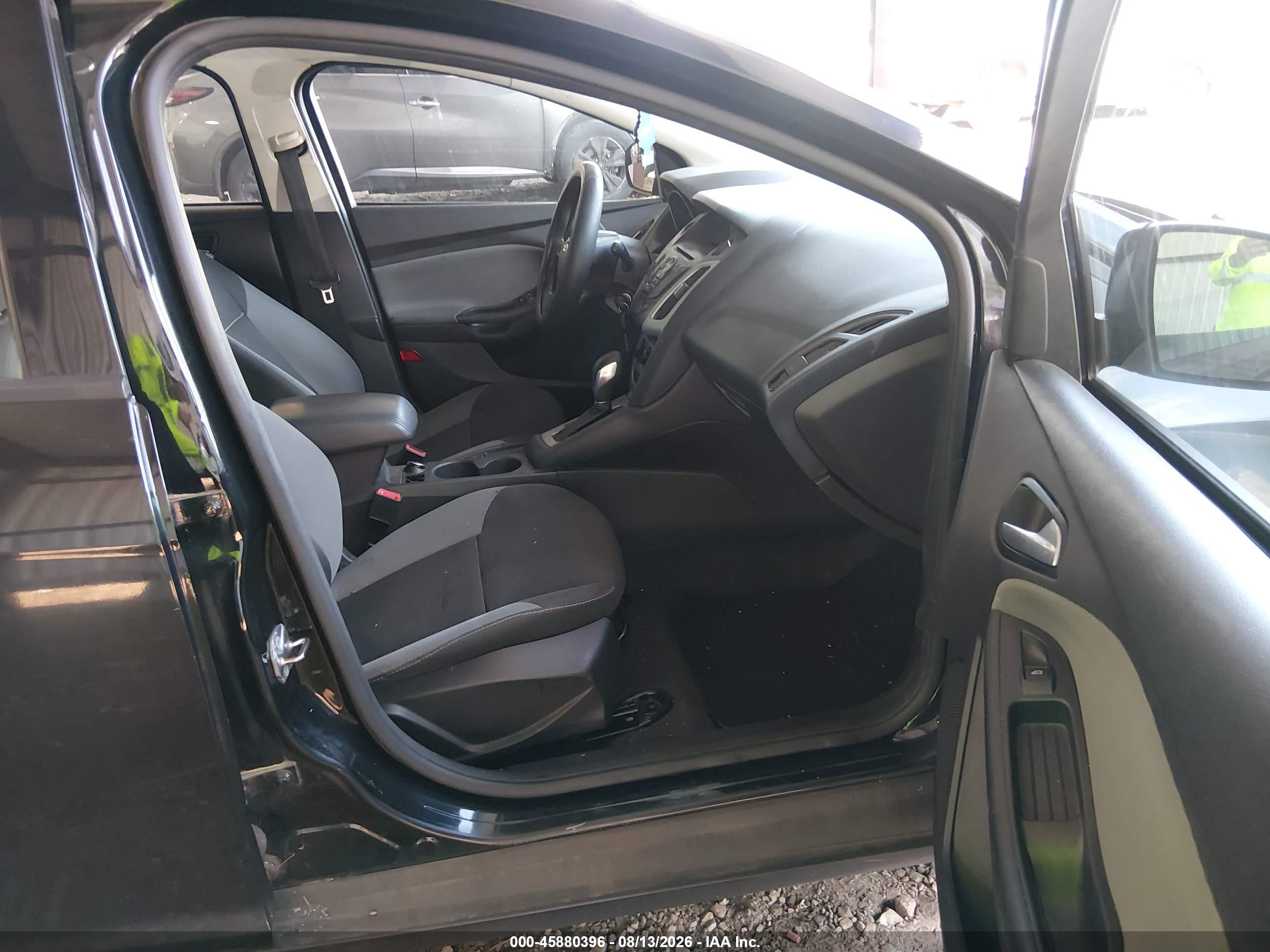 2014 Ford Focus Se Black vin: 1FADP3K20EL392731