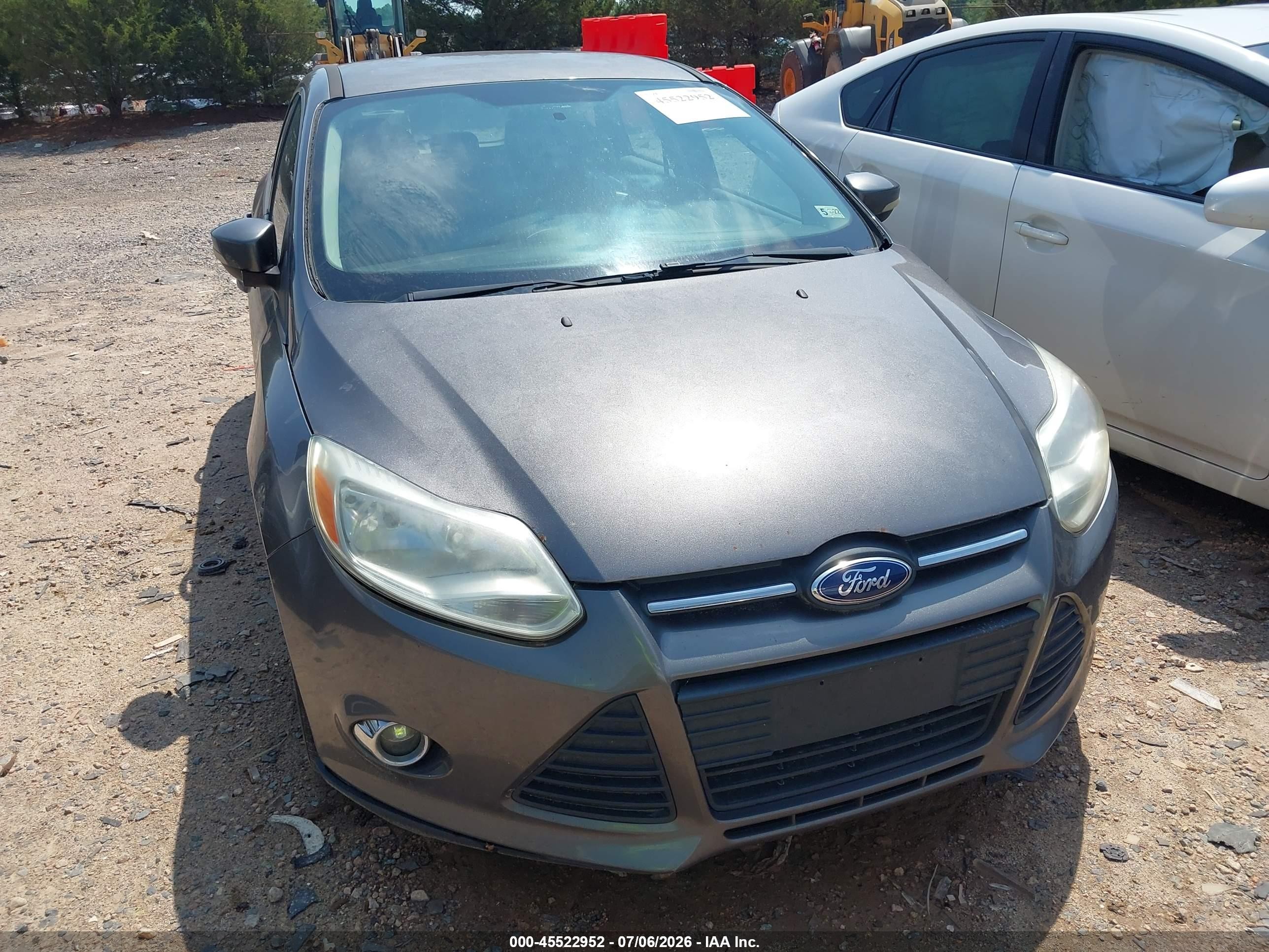 2014 Ford Focus Se Gray vin: 1FADP3K20EL395676