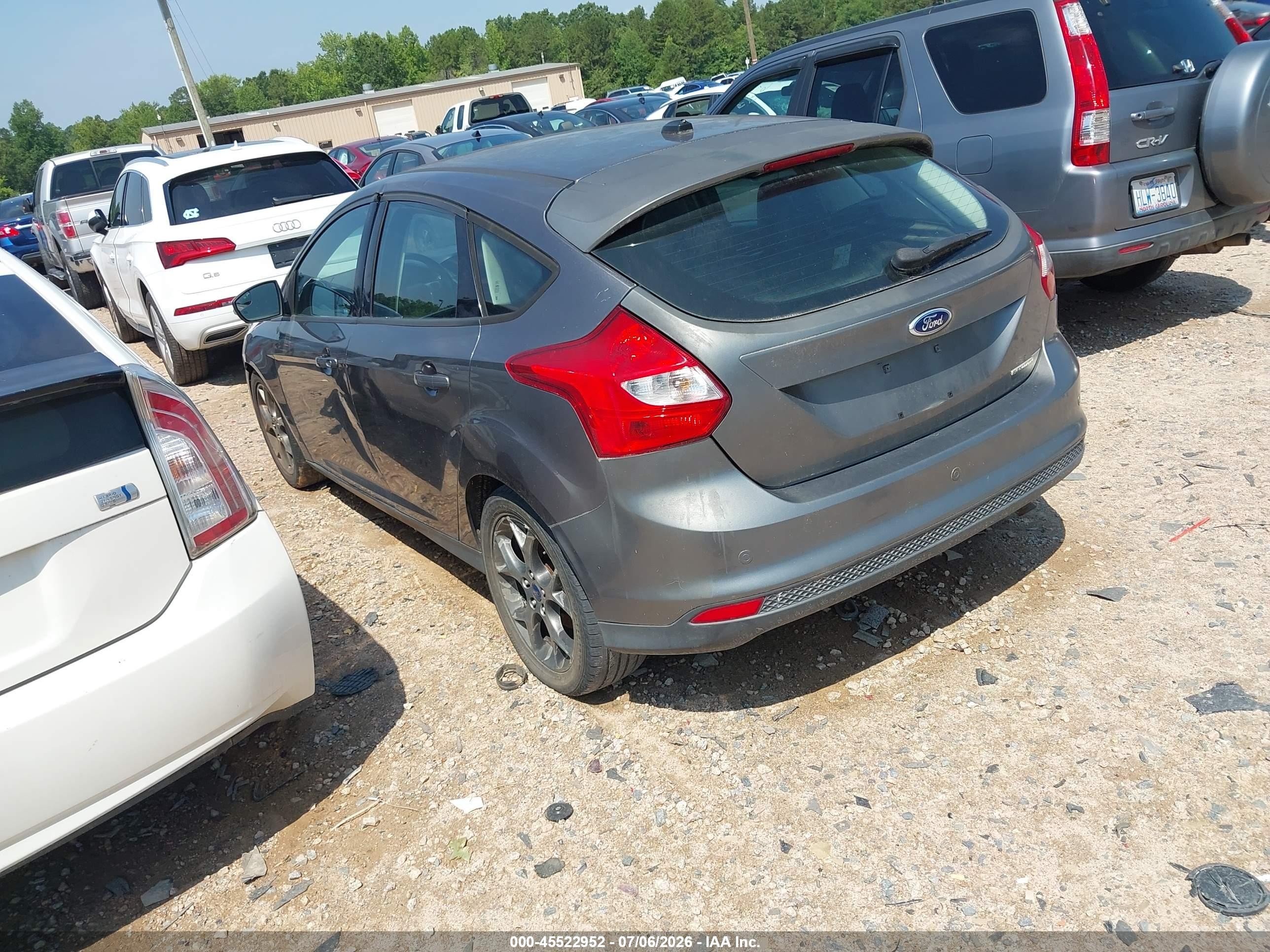 2014 Ford Focus Se Gray vin: 1FADP3K20EL395676