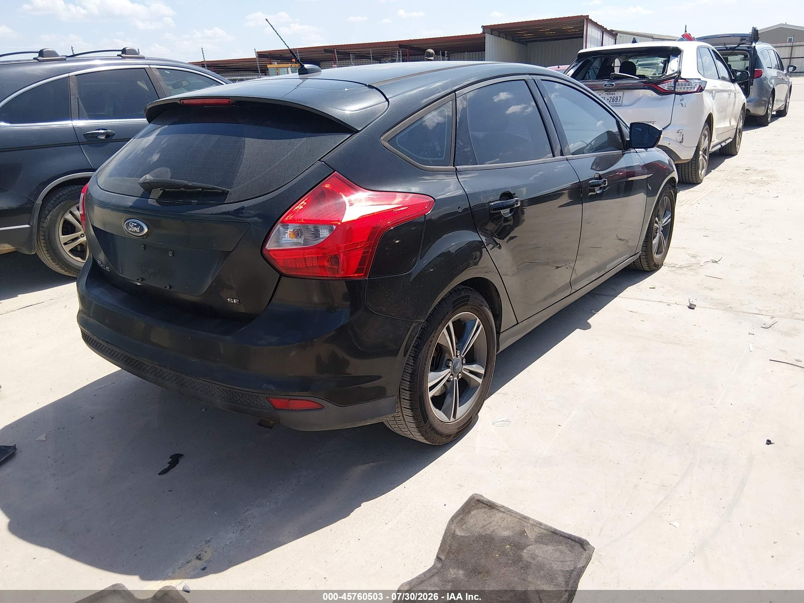 2014 Ford Focus Se Черный vin: 1FADP3K20EL461403