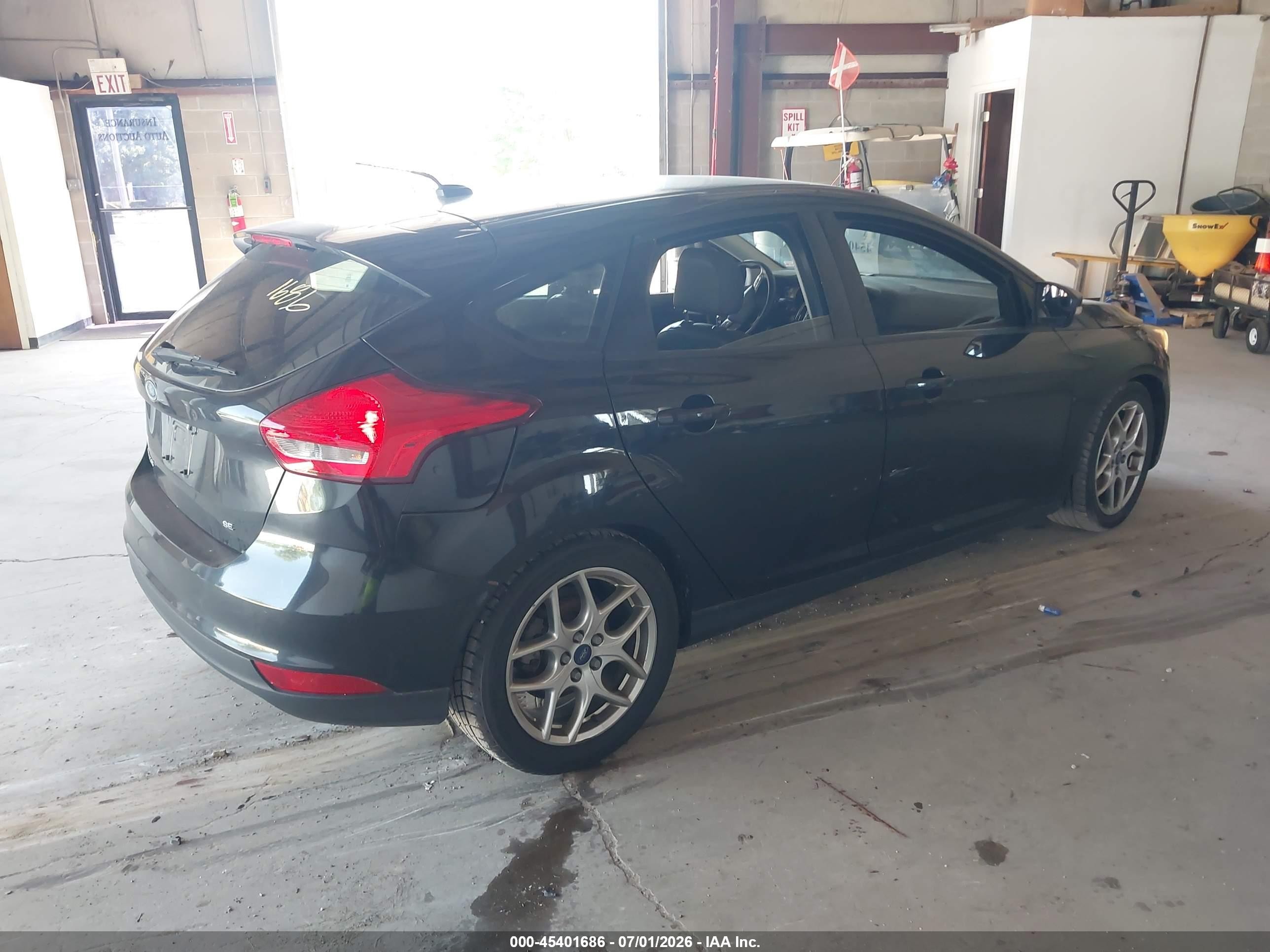 2015 Ford Focus Se Black vin: 1FADP3K20FL238036