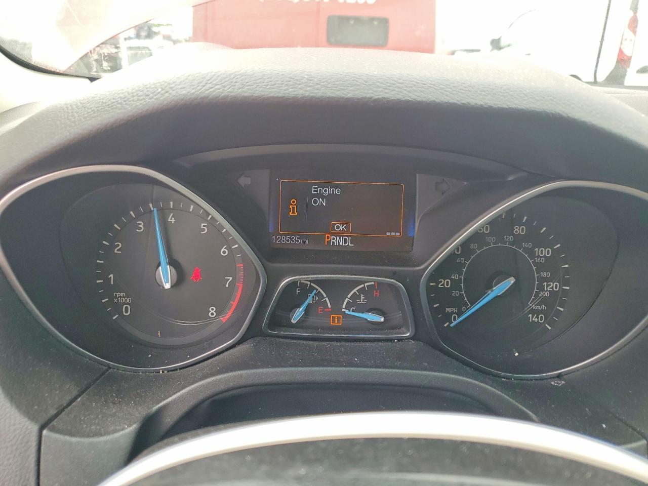 2015 Ford Focus Se Red vin: 1FADP3K20FL261039