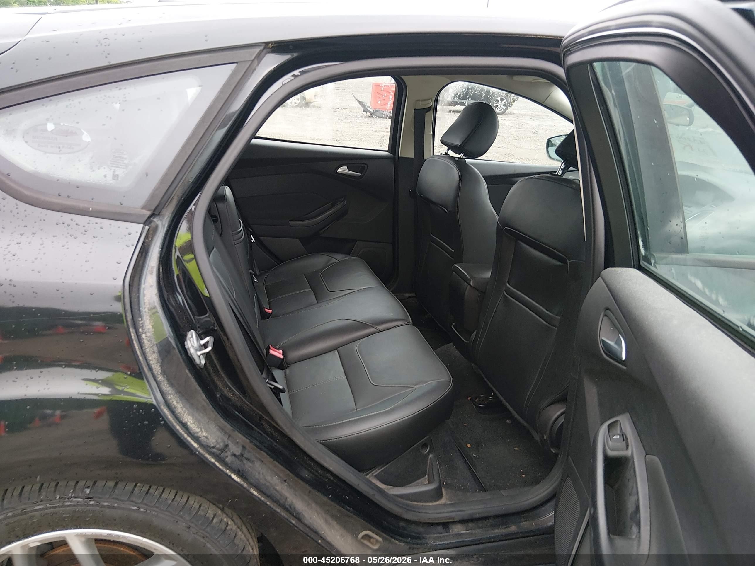 2015 Ford Focus Se Black vin: 1FADP3K20FL302771