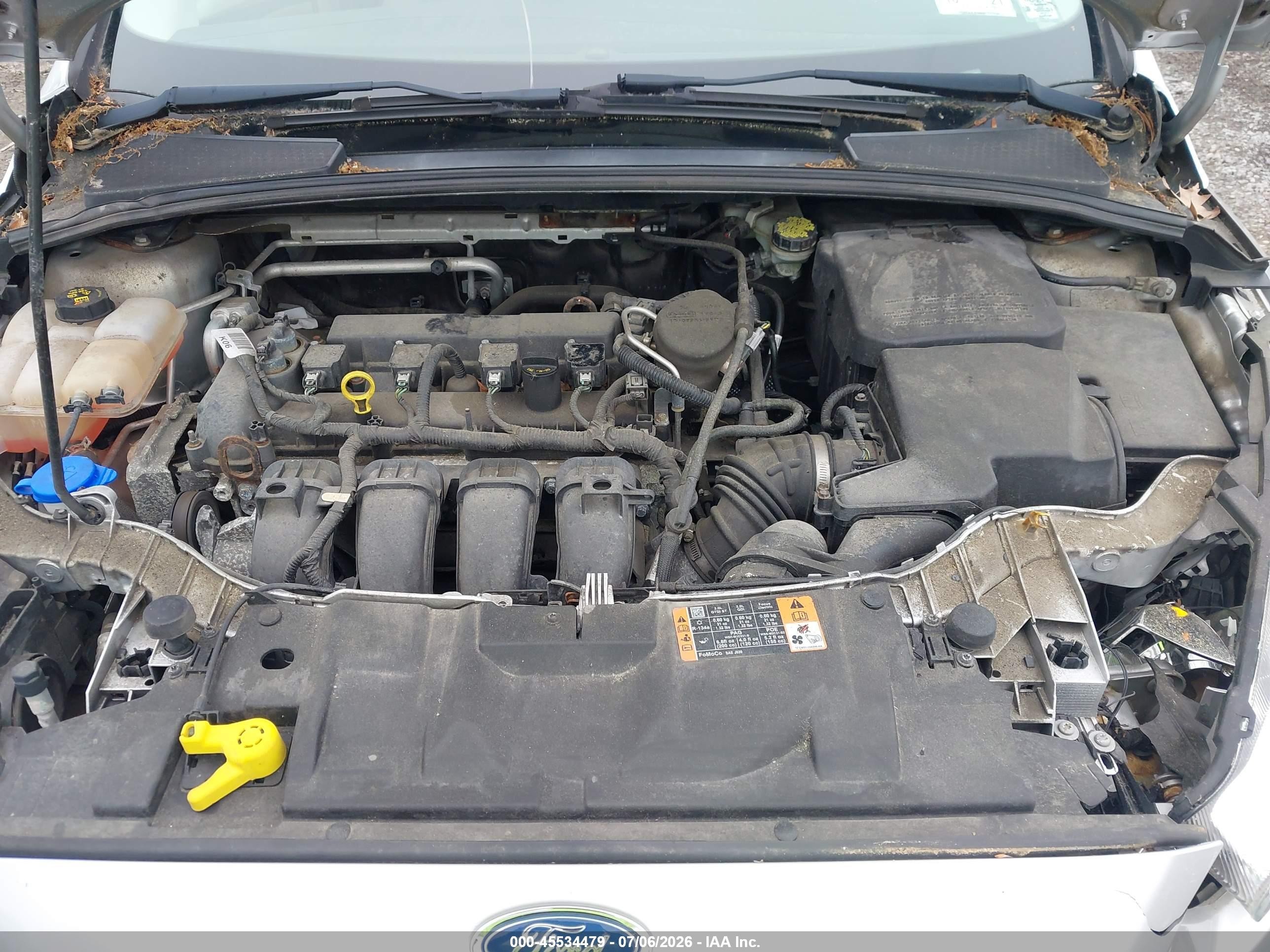 2015 Ford Focus Se Silver vin: 1FADP3K20FL310787