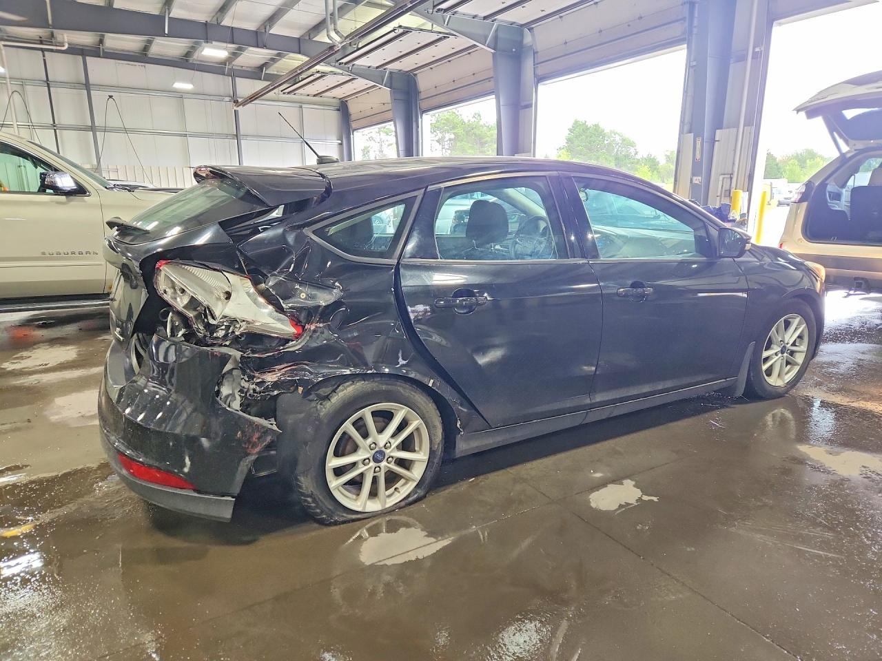 2015 Ford Focus Se Черный vin: 1FADP3K20FL343773