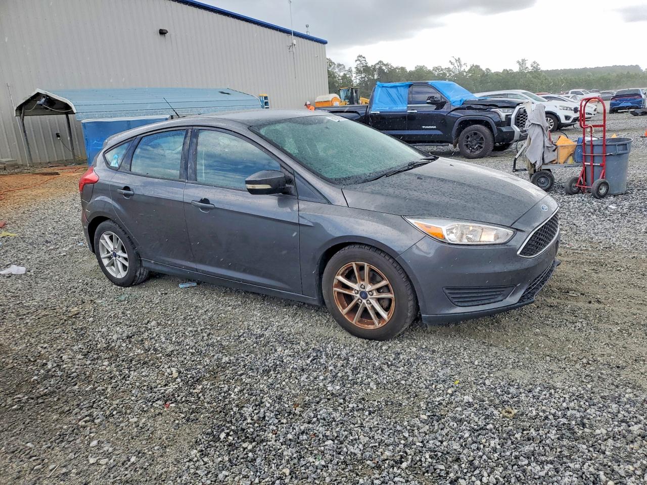 2015 Ford Focus Se Gray vin: 1FADP3K20FL364378