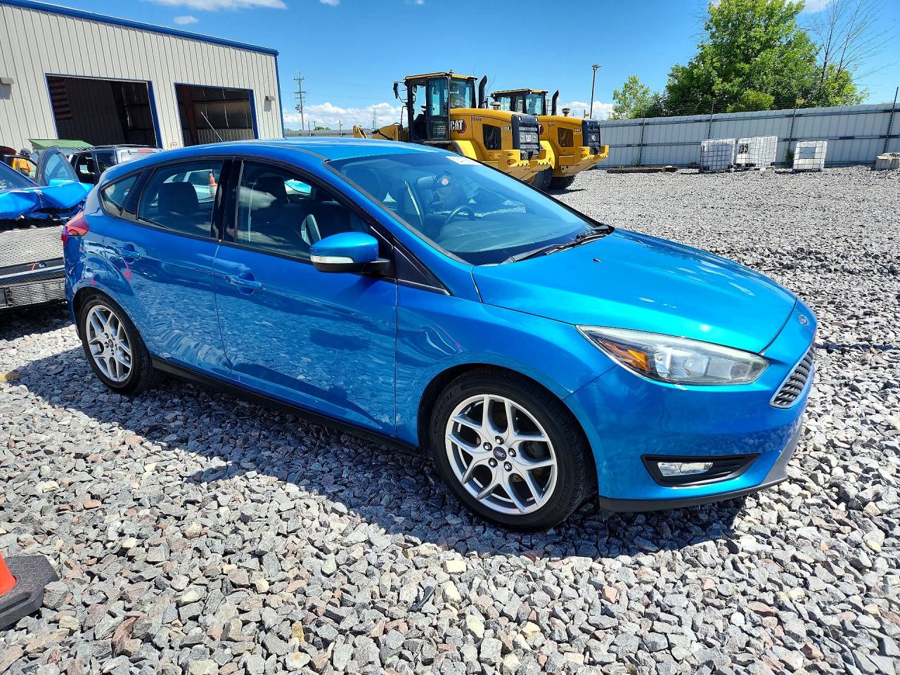 2015 Ford Focus Se Blue vin: 1FADP3K20FL369077