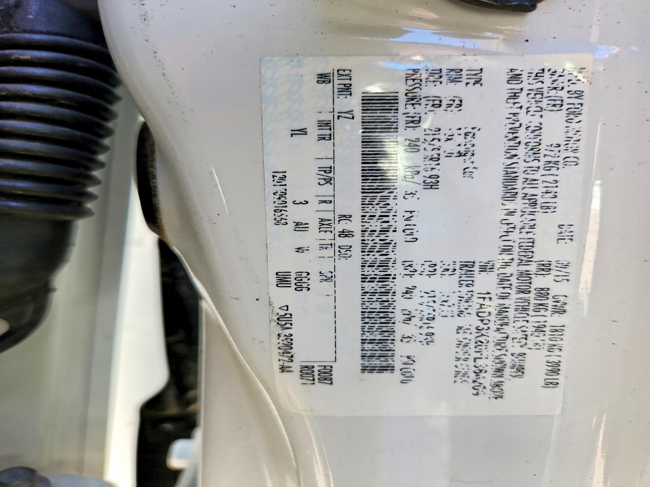 2015 Ford Focus Se White vin: 1FADP3K20FL384209