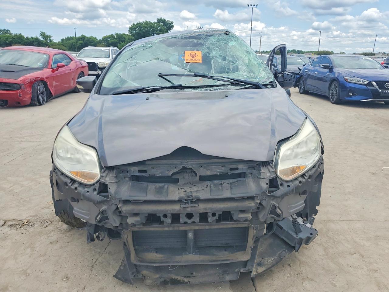 2013 Ford Focus Se Gray vin: 1FADP3K21DL106822