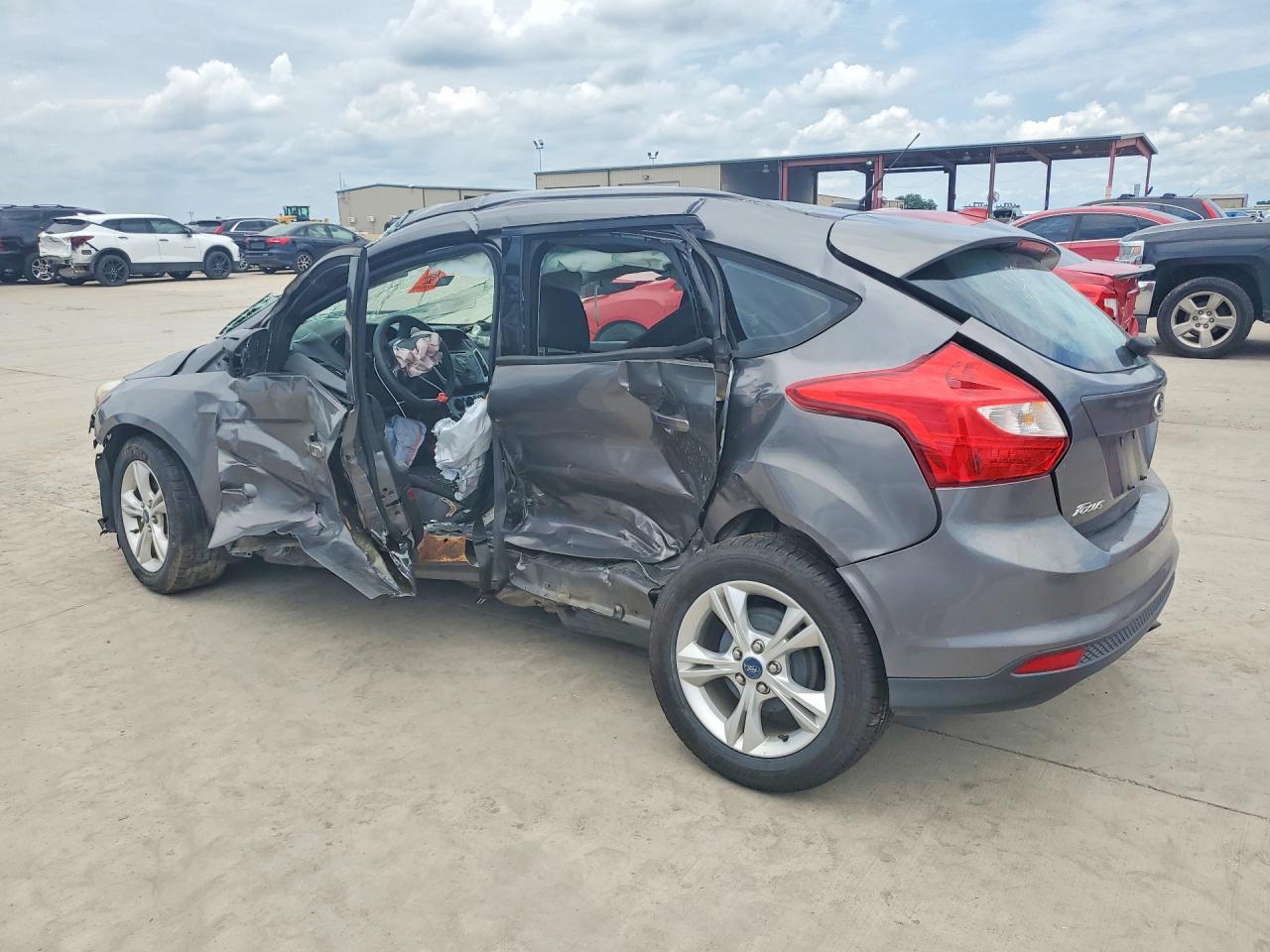 2013 Ford Focus Se Gray vin: 1FADP3K21DL106822