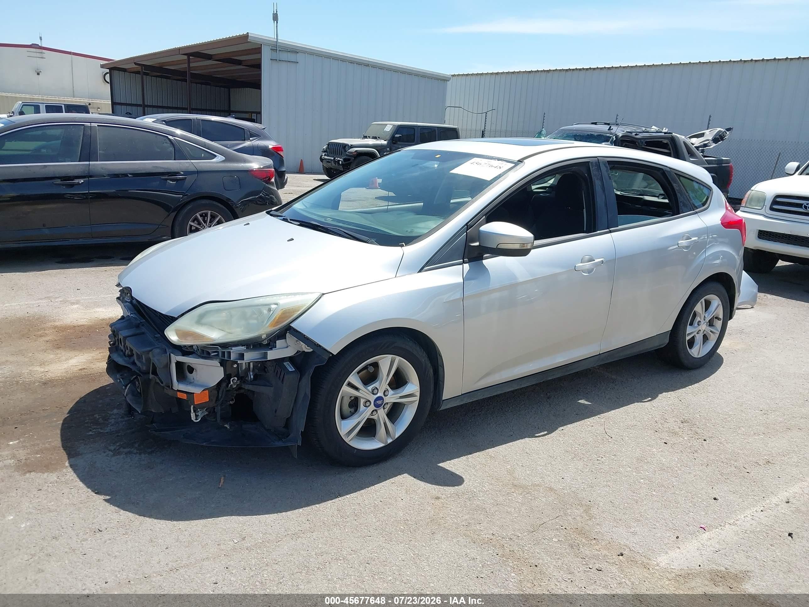 2013 Ford Focus Se Серебряный vin: 1FADP3K21DL204894