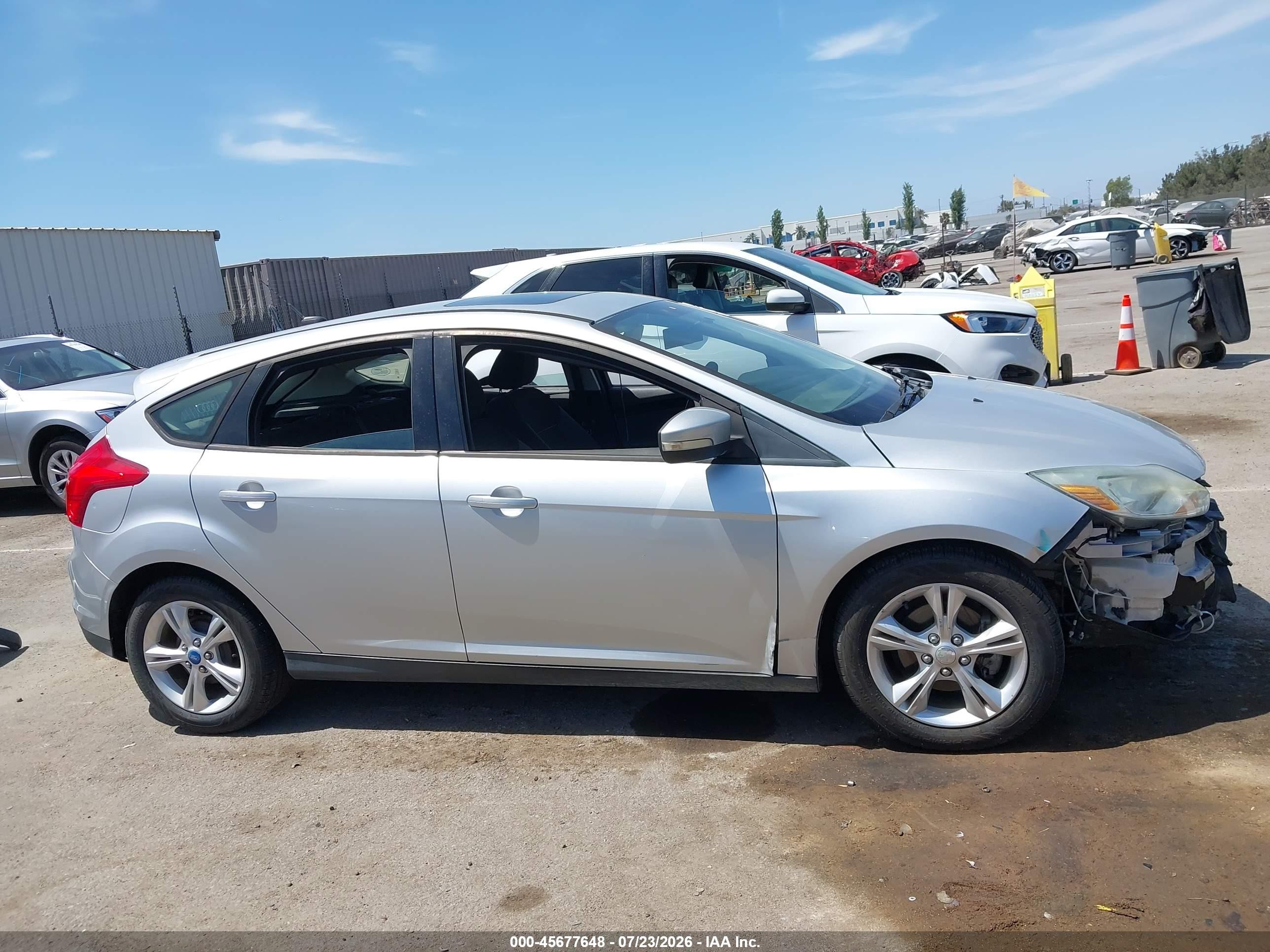 2013 Ford Focus Se Серебряный vin: 1FADP3K21DL204894