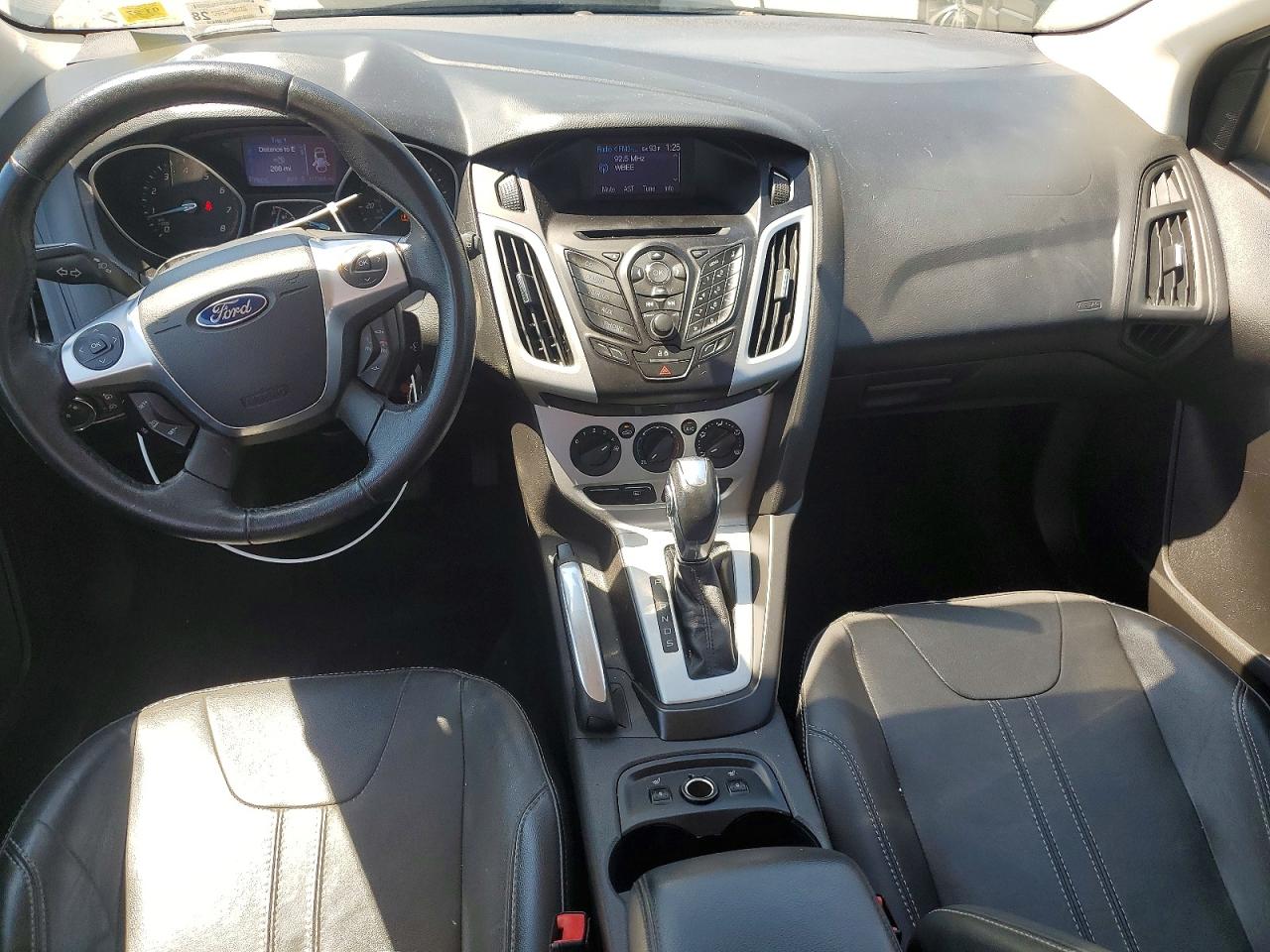 2013 Ford Focus Se Black vin: 1FADP3K21DL208038