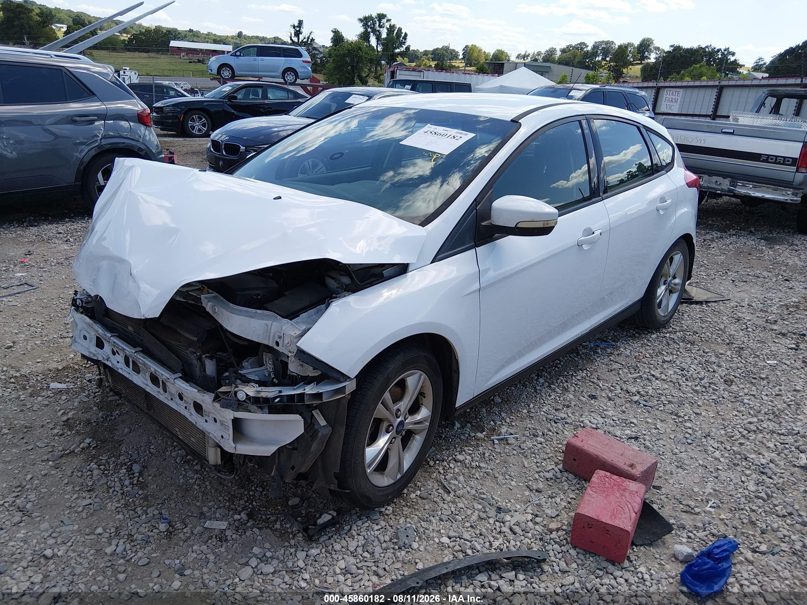 2013 Ford Focus Se White vin: 1FADP3K21DL259670
