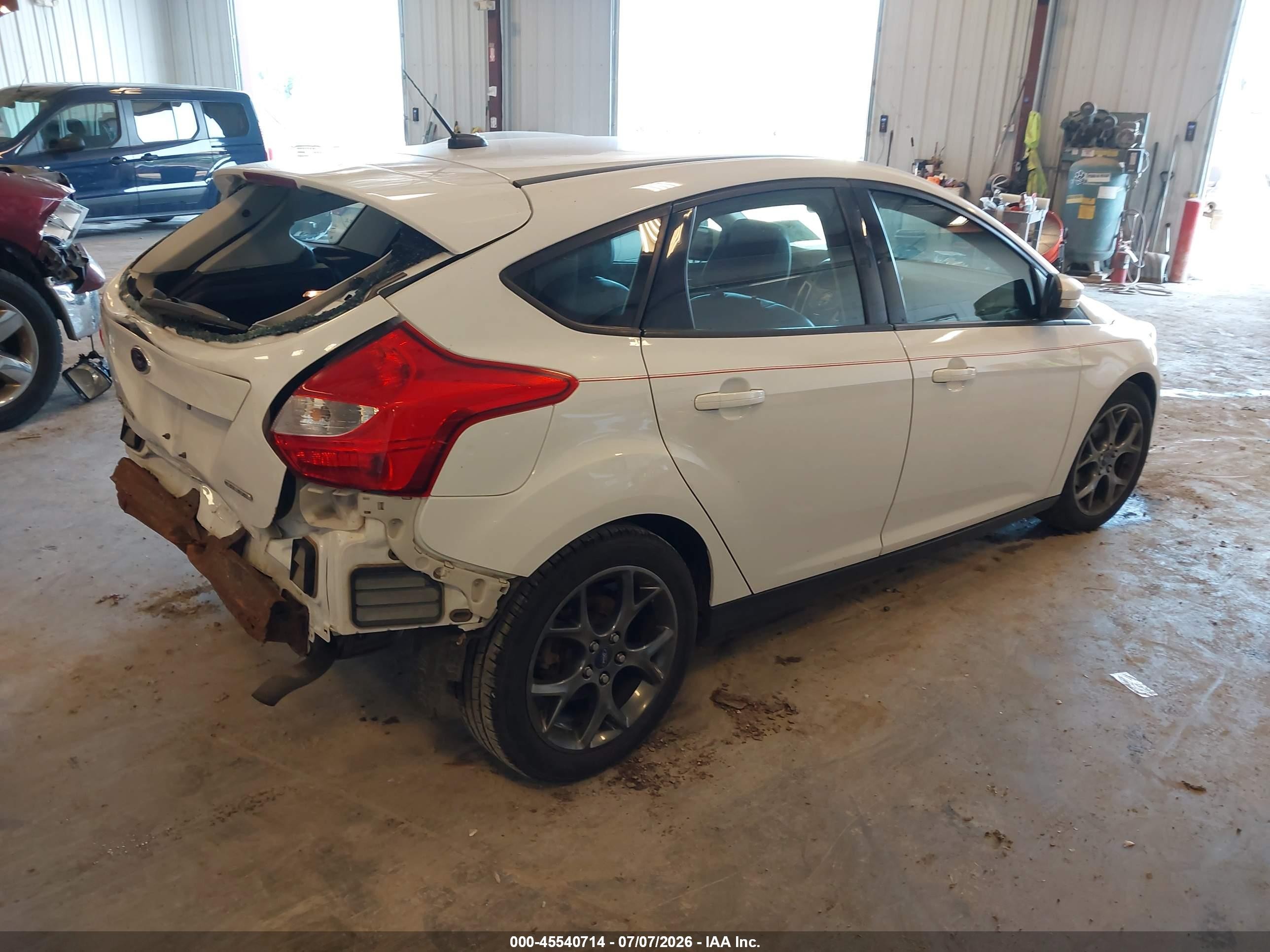 2013 Ford Focus Se White vin: 1FADP3K21DL262097