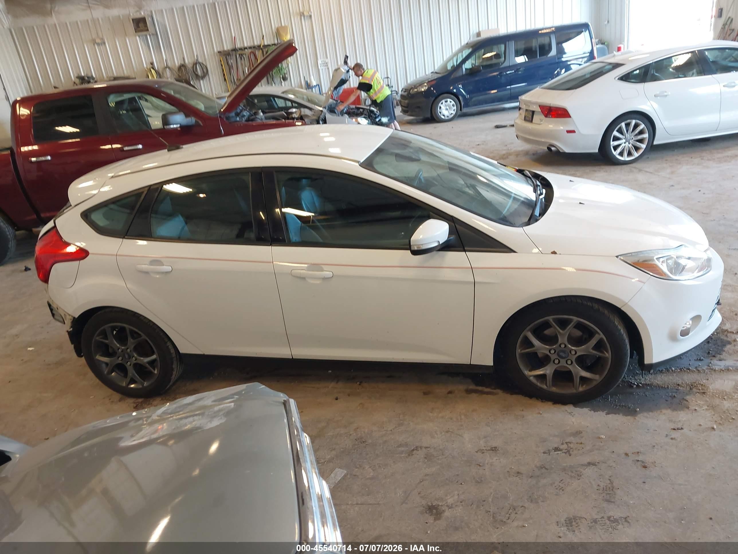 2013 Ford Focus Se White vin: 1FADP3K21DL262097