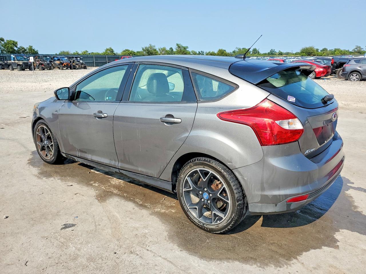 2013 Ford Focus Se Серый vin: 1FADP3K21DL270958