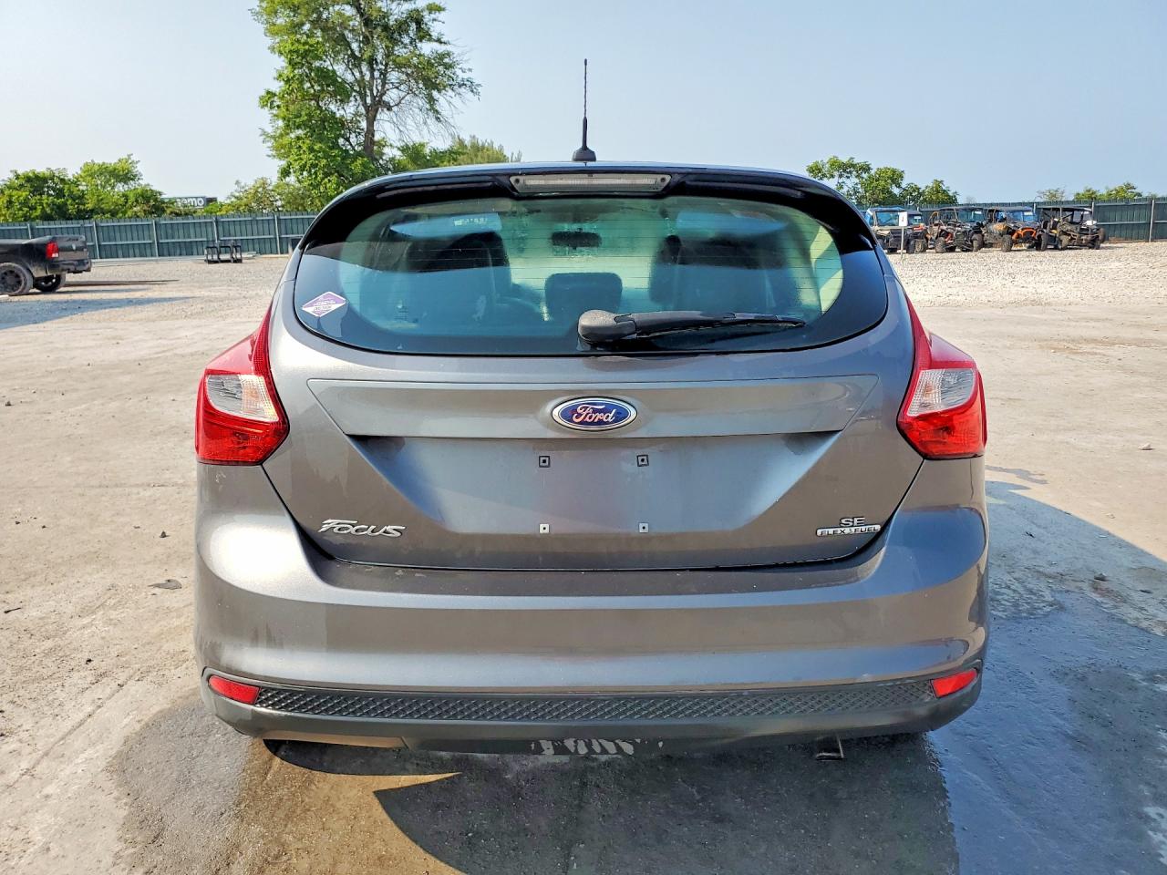 2013 Ford Focus Se Серый vin: 1FADP3K21DL270958