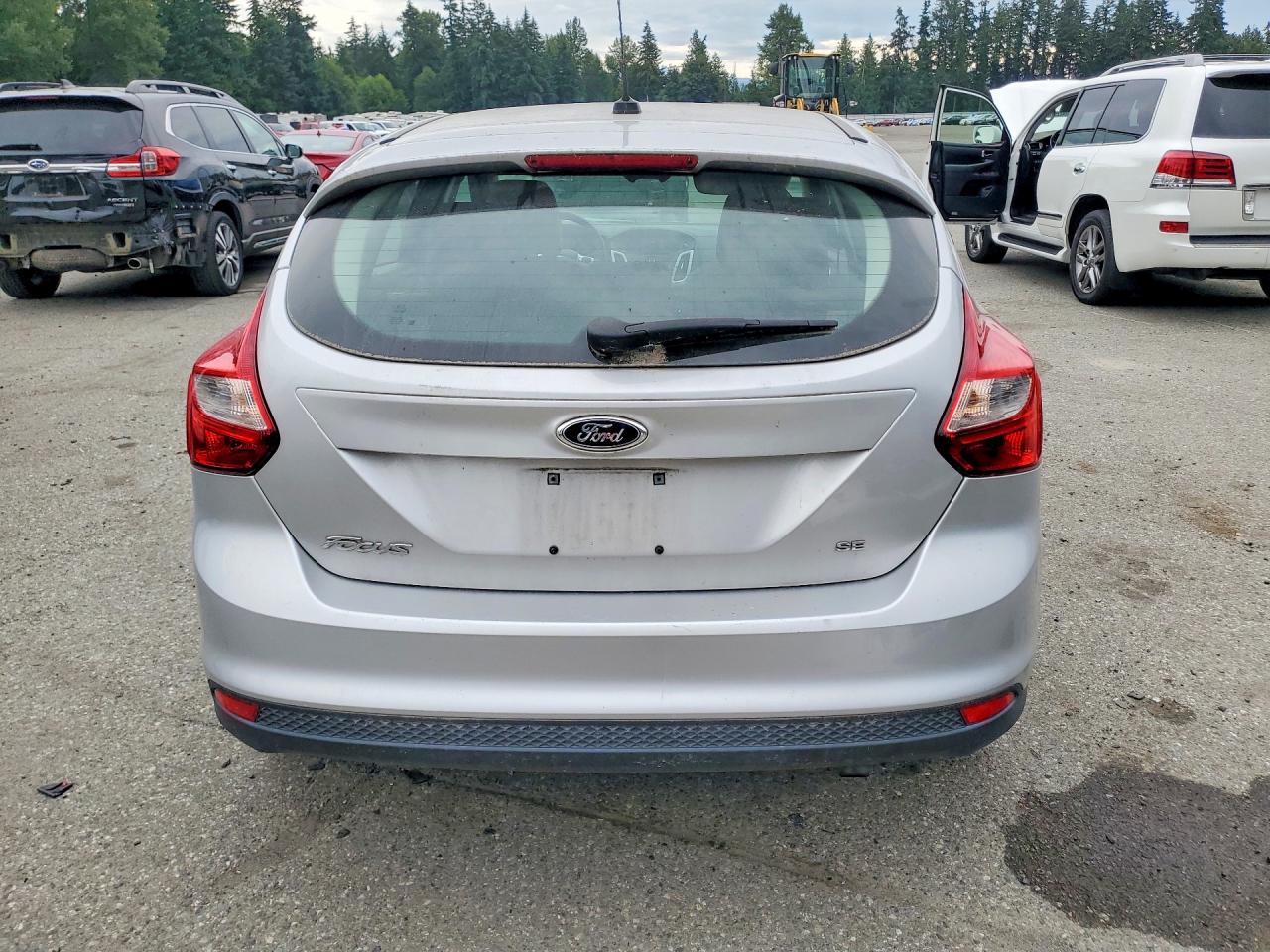 2013 Ford Focus Se Silver vin: 1FADP3K21DL314103