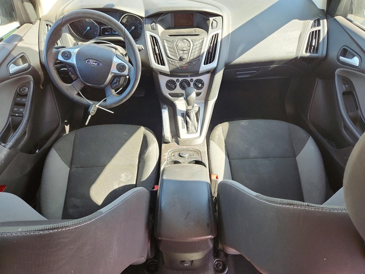 2013 Ford Focus Se Серый vin: 1FADP3K21DL323240