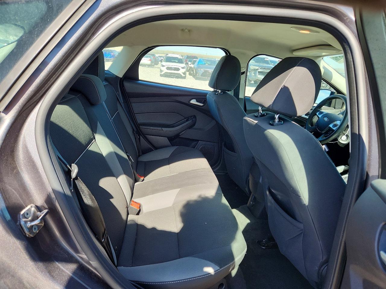 2013 Ford Focus Se Серый vin: 1FADP3K21DL323240