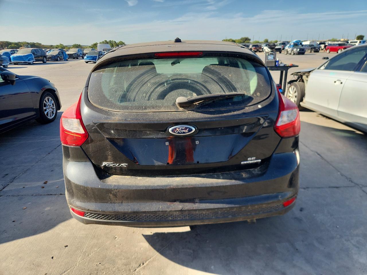 2013 Ford Focus Se Black vin: 1FADP3K21DL339034