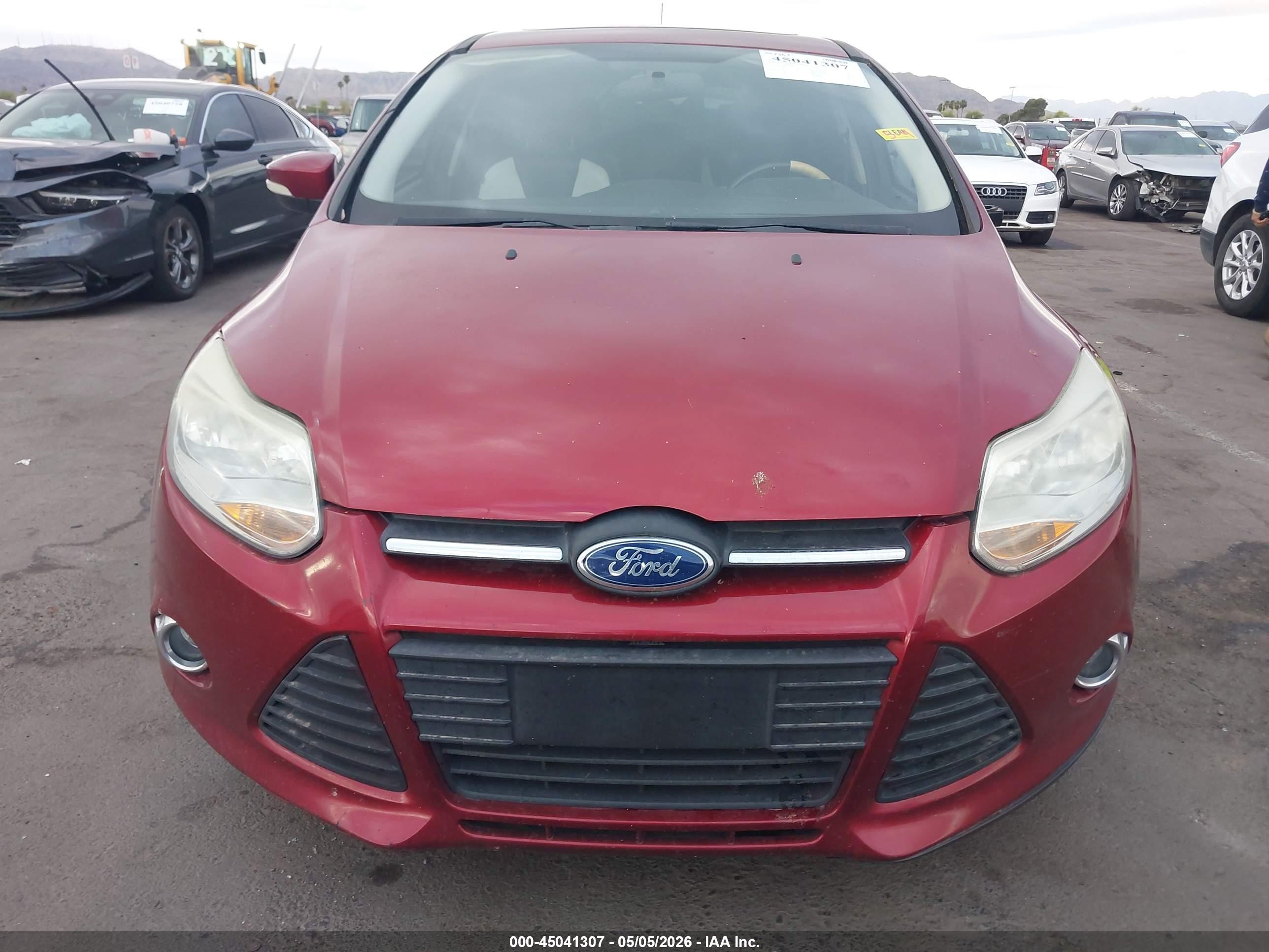 2013 Ford Focus Se Red vin: 1FADP3K21DL344461