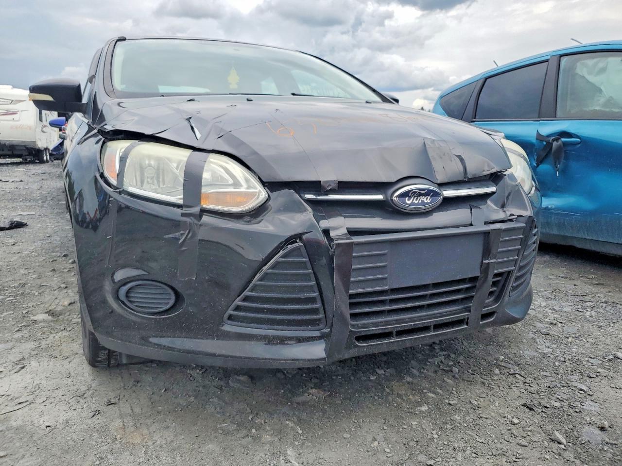 2013 Ford Focus Se Black vin: 1FADP3K21DL356710