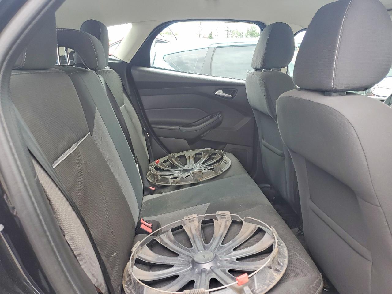 2013 Ford Focus Se Black vin: 1FADP3K21DL356710