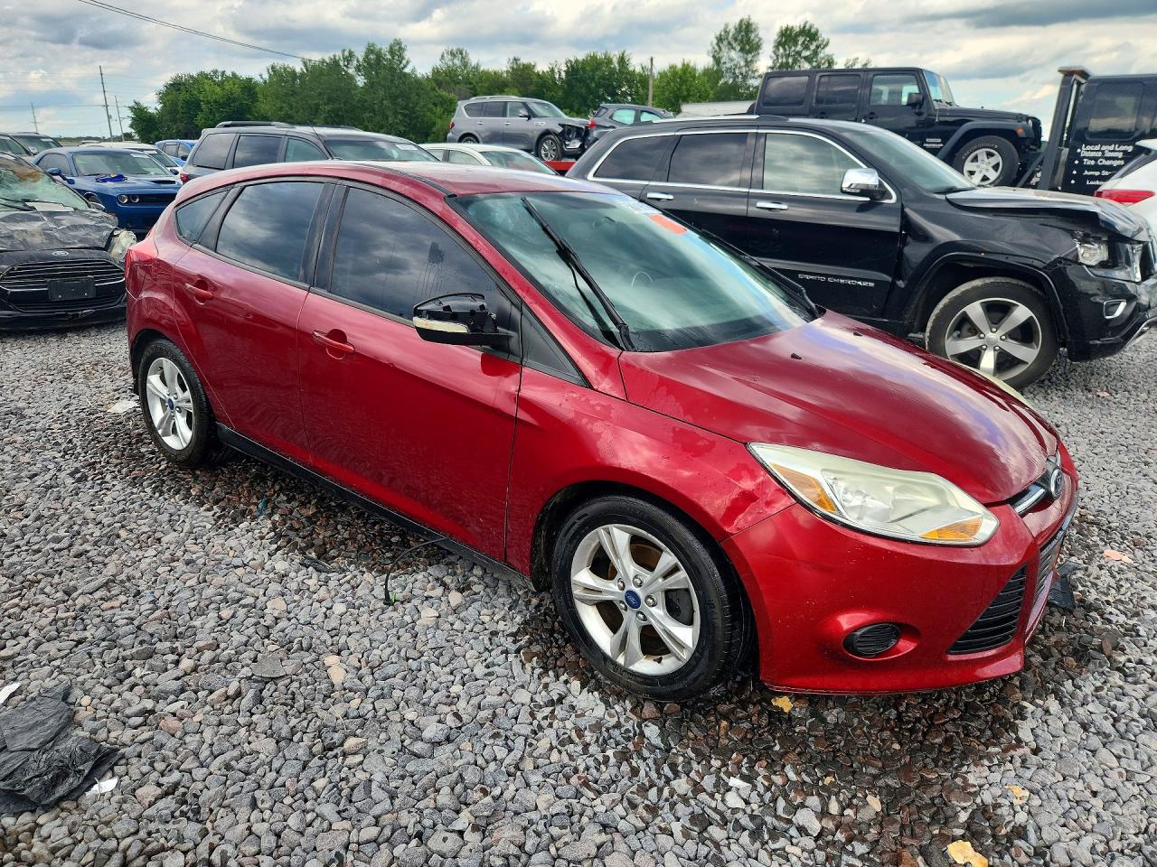 2013 Ford Focus Se Red vin: 1FADP3K21DL381655