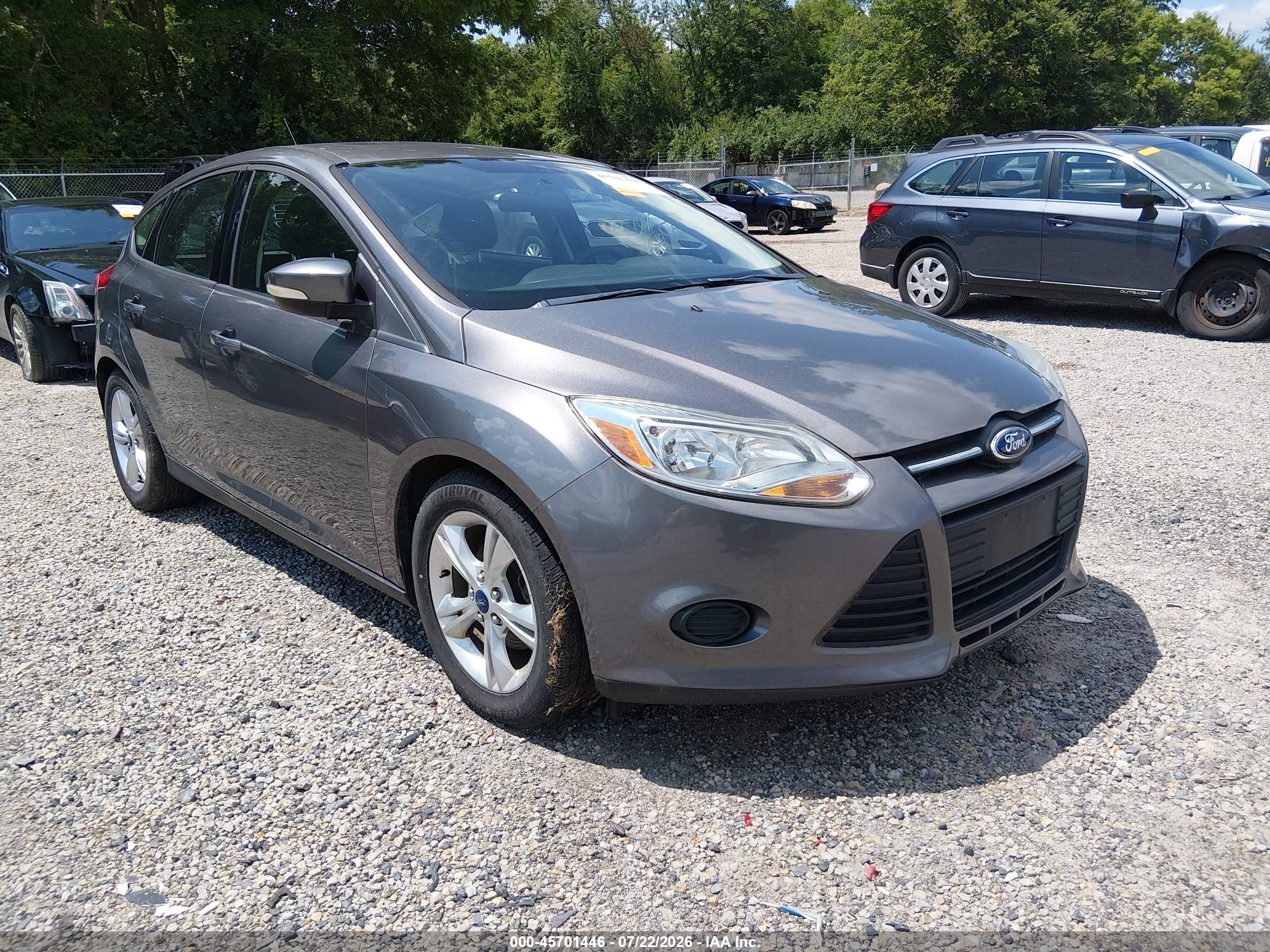 2014 Ford Focus Se Gray vin: 1FADP3K21EL136887
