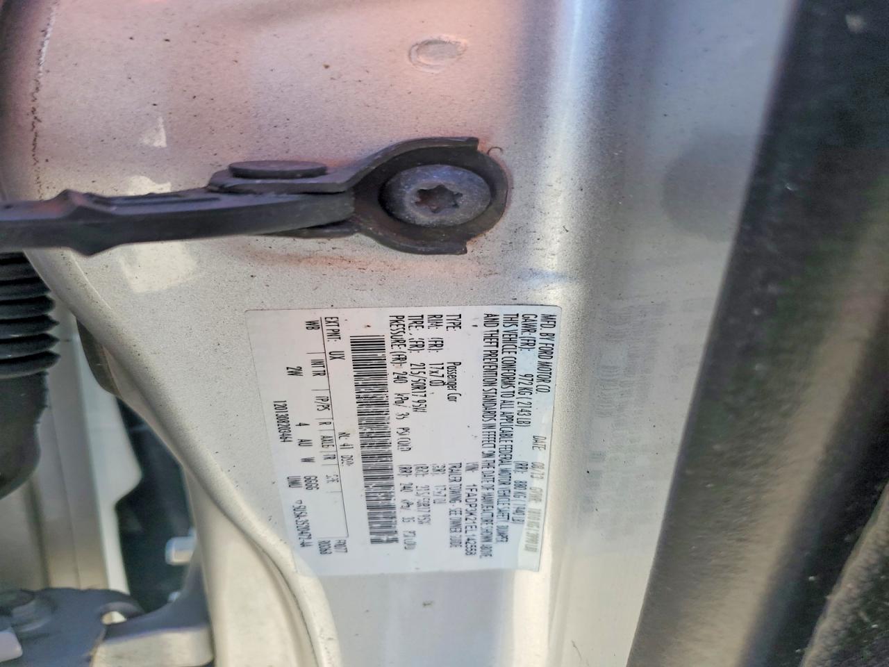 2014 Ford Focus Se Silver vin: 1FADP3K21EL142558