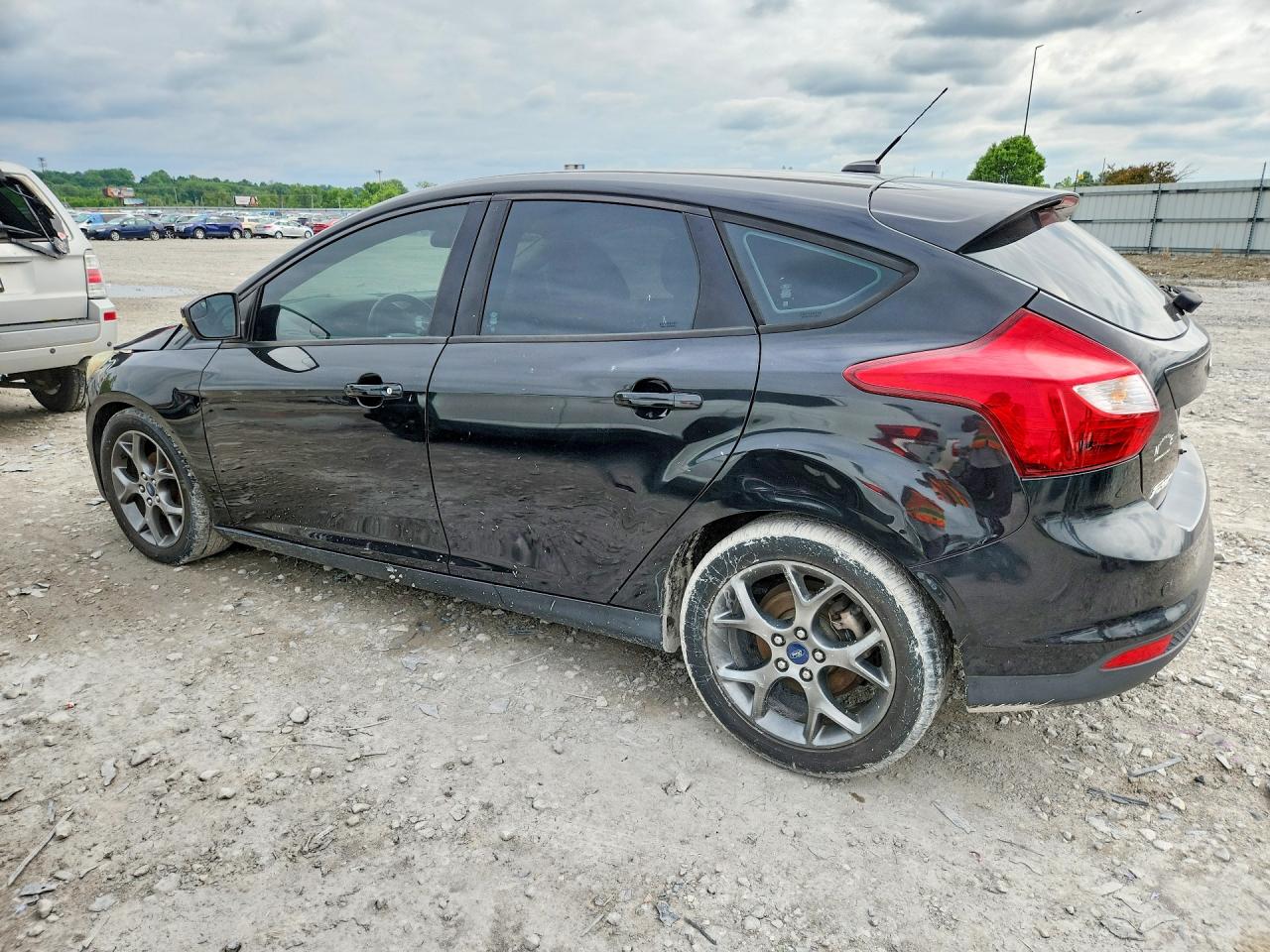 2014 Ford Focus Se Black vin: 1FADP3K21EL144343