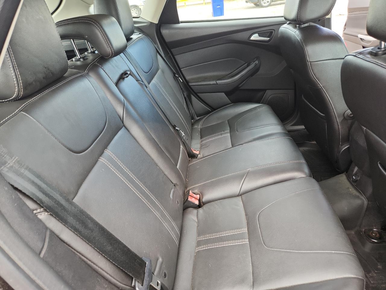 2014 Ford Focus Se Black vin: 1FADP3K21EL209949