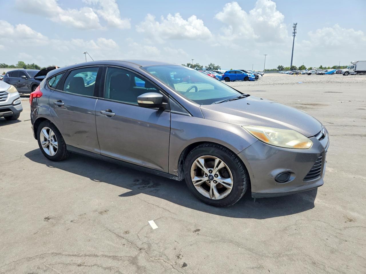 2014 Ford Focus Se Gray vin: 1FADP3K21EL252090