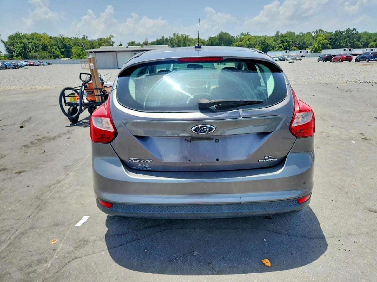 2014 Ford Focus Se Gray vin: 1FADP3K21EL252090