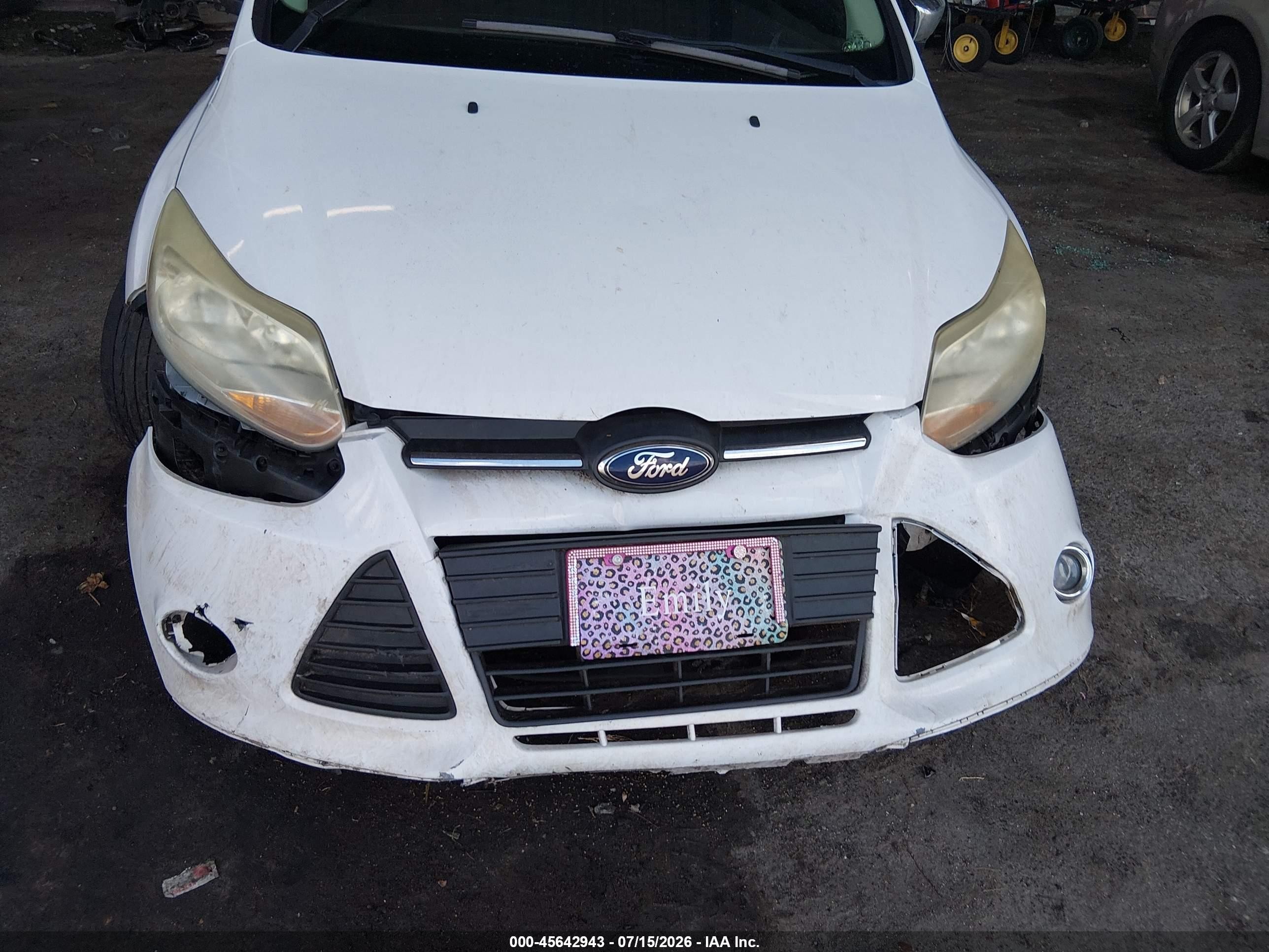 2014 Ford Focus Se White vin: 1FADP3K21EL302485