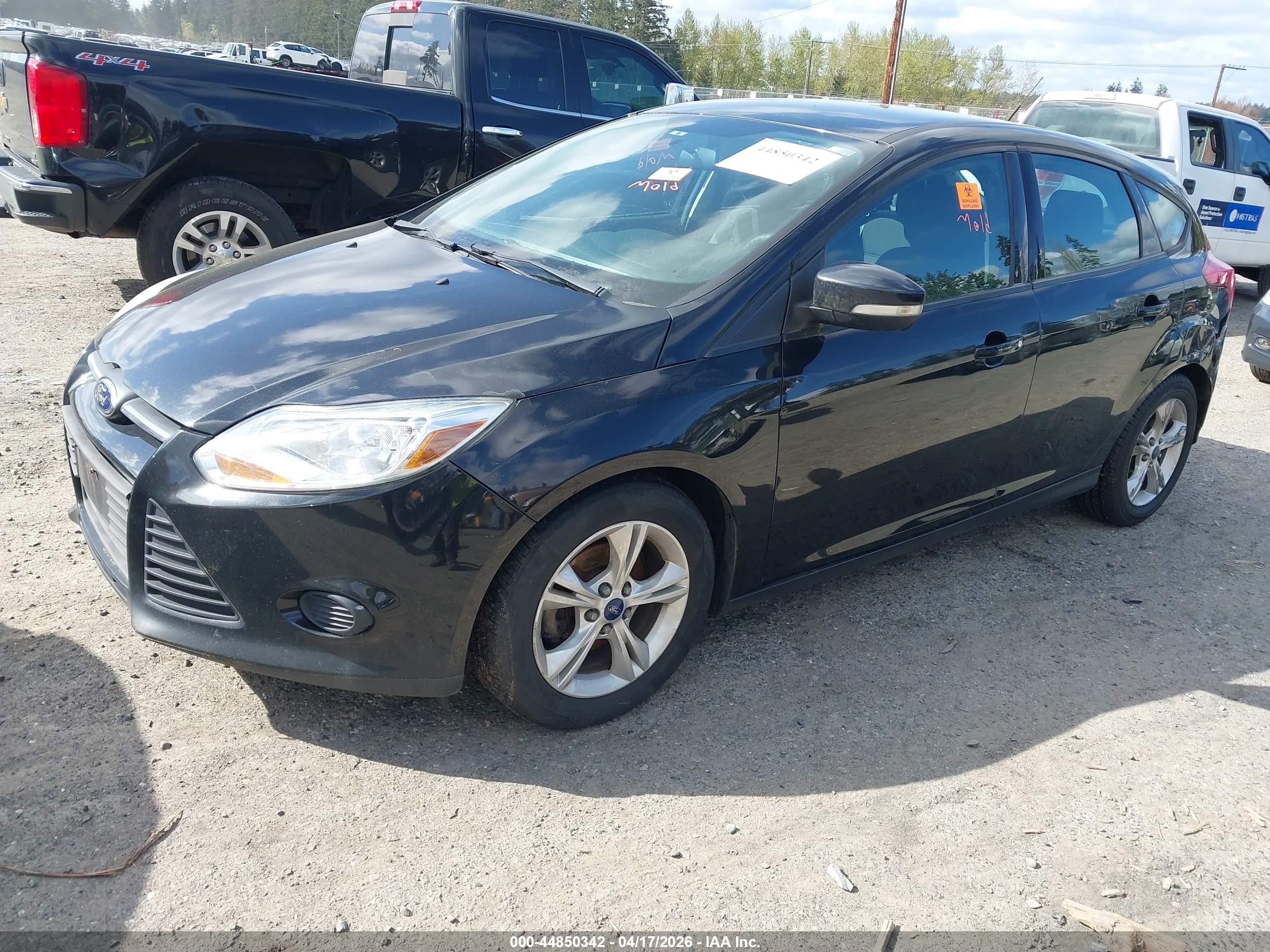 2014 Ford Focus Se Black vin: 1FADP3K21EL350925