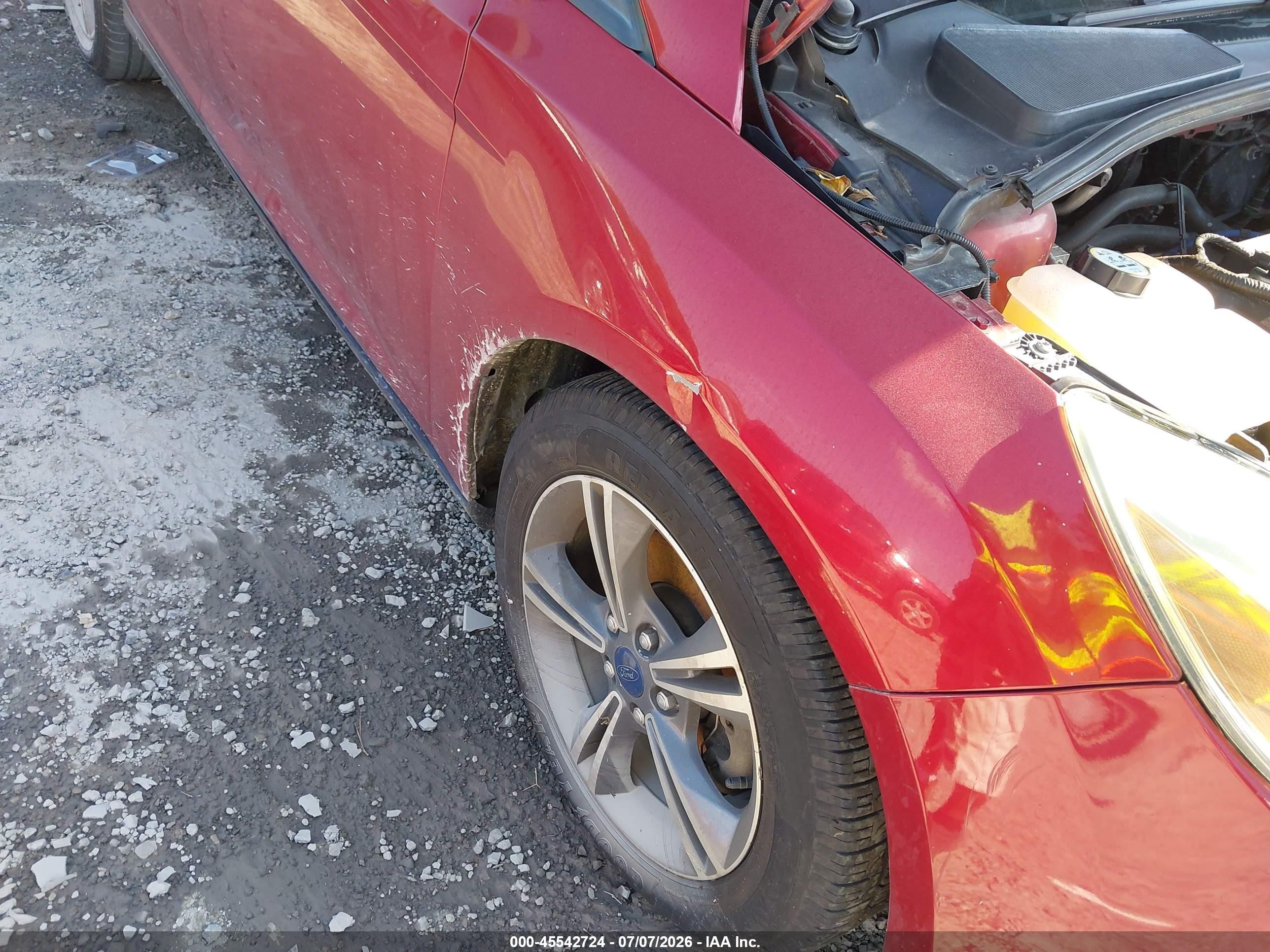 2014 Ford Focus Se Red vin: 1FADP3K21EL368261