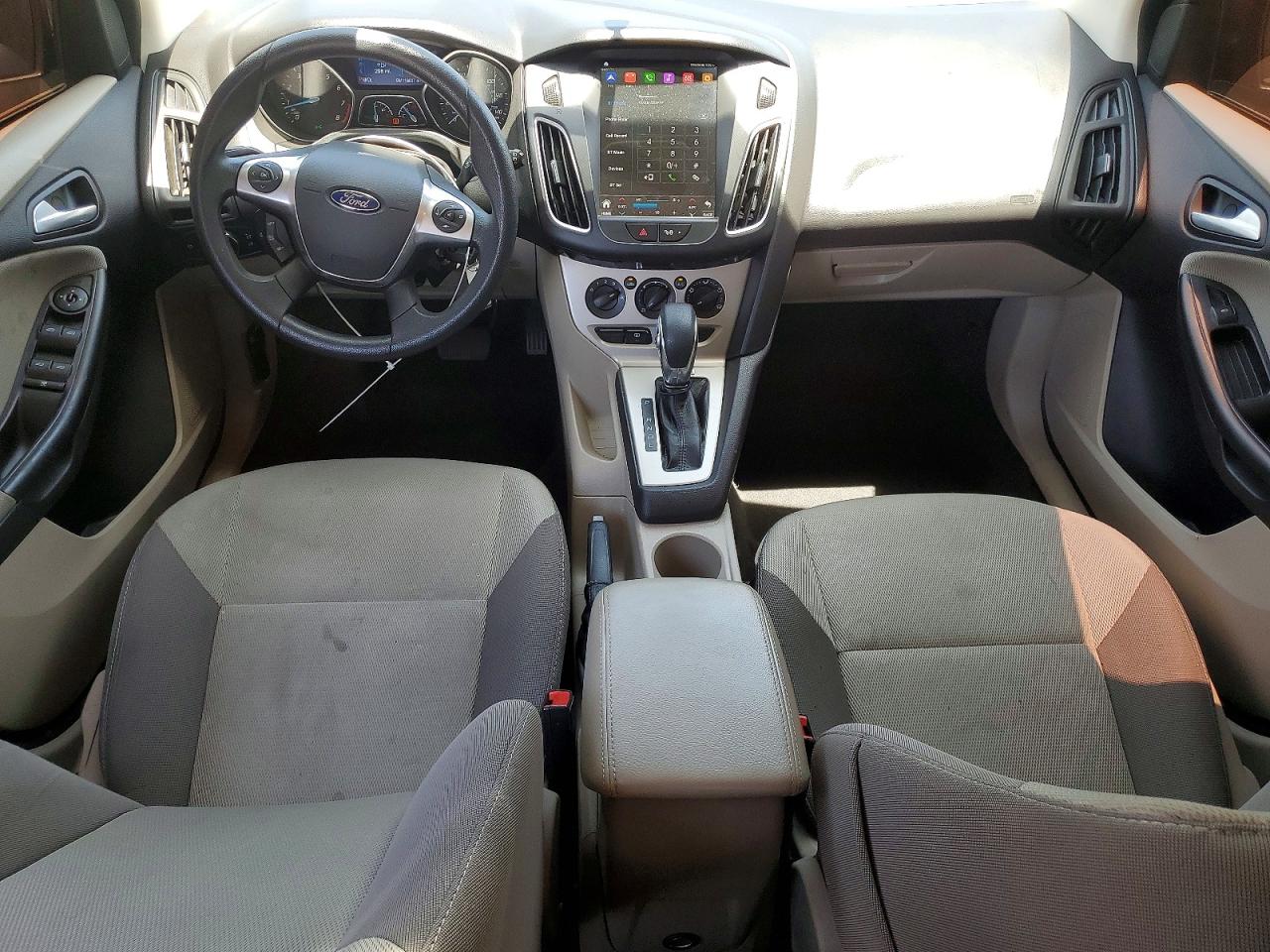 2014 Ford Focus Se Серый vin: 1FADP3K21EL391197
