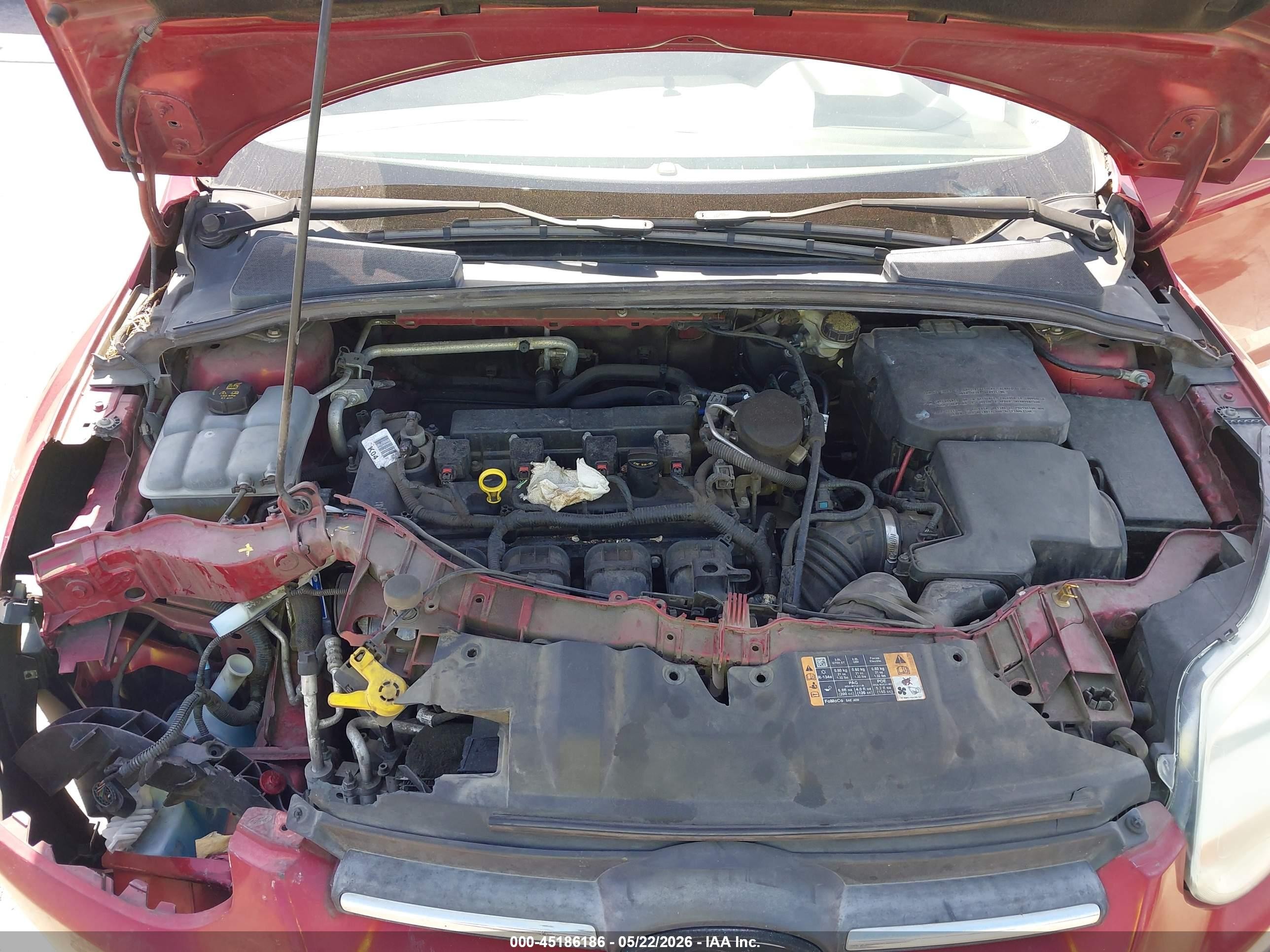 2014 Ford Focus Se Maroon vin: 1FADP3K21EL399445