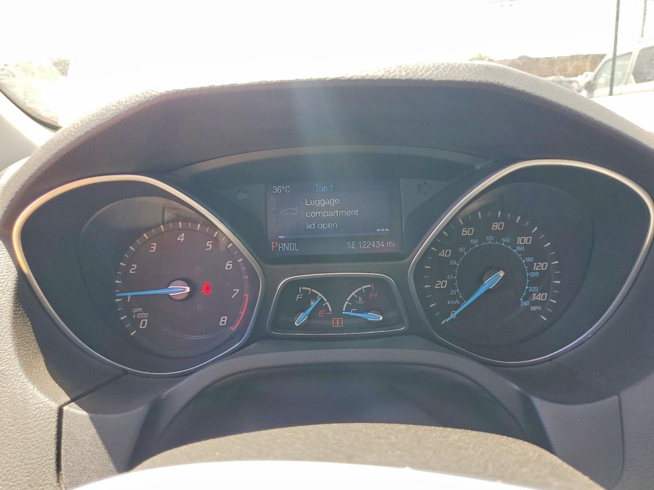 2014 Ford Focus Se Silver vin: 1FADP3K21EL432220